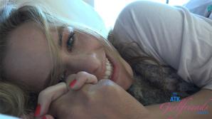 That beautiful pussy got another creampie